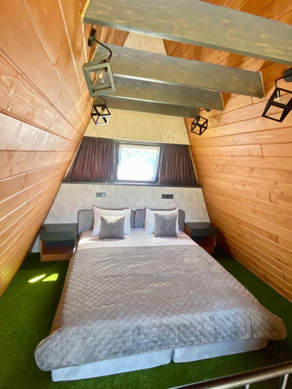 Ярдана Apartman Skhidnytsia Kültér fotó