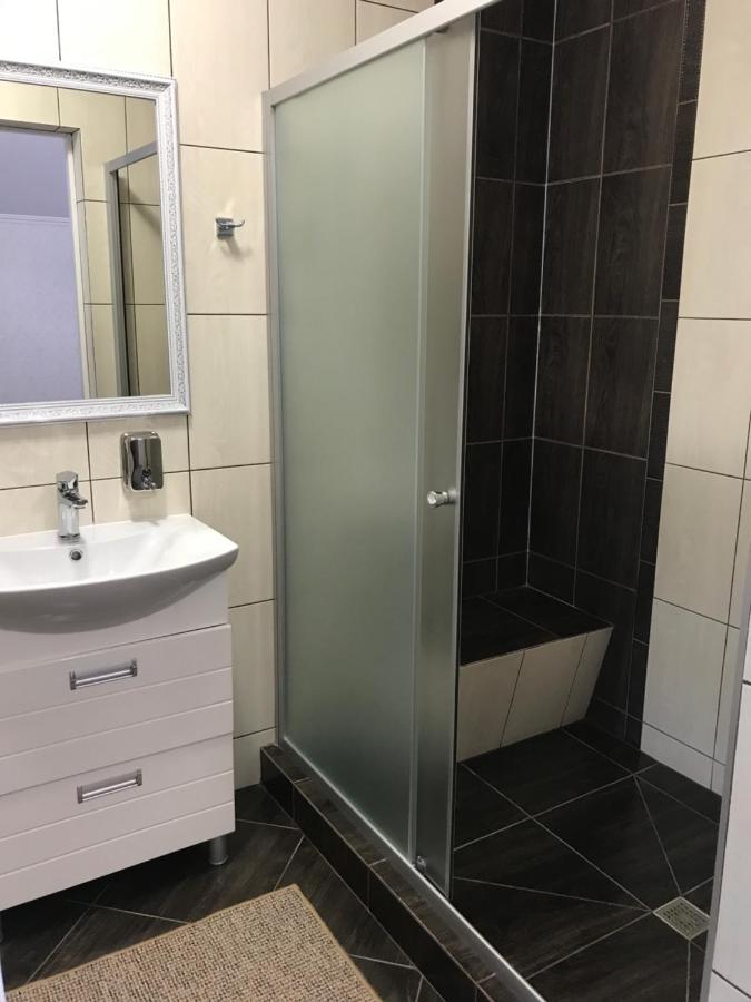 Ярдана Apartman Skhidnytsia Kültér fotó